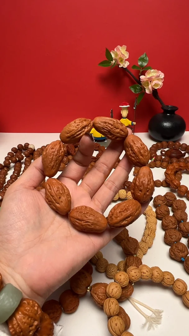 【闪购商品】文玩核桃手串尺寸不精 介意慎拍 不退不换
