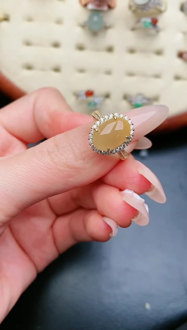 翡翠戒指银S925镶嵌.....