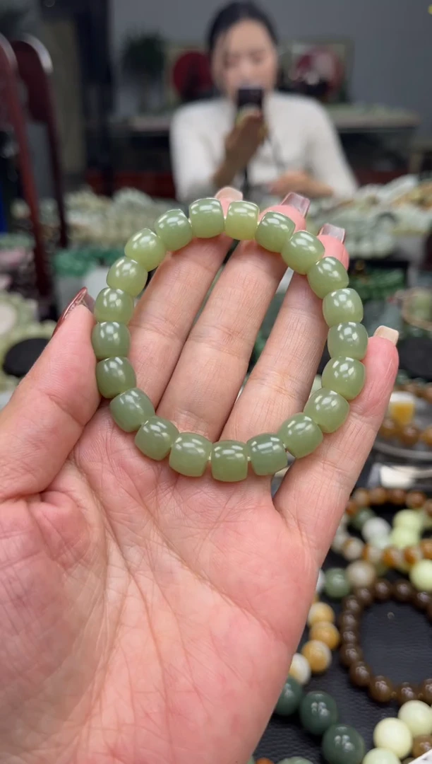 【闪购商品】和田玉手串未镶嵌新疆若羌青黄口卡10