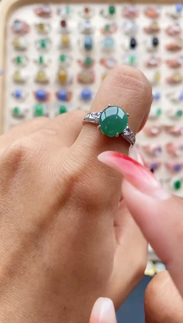 【闪购商品】翡翠戒指银S925镶嵌缅甸天然A货翡翠111  8+10