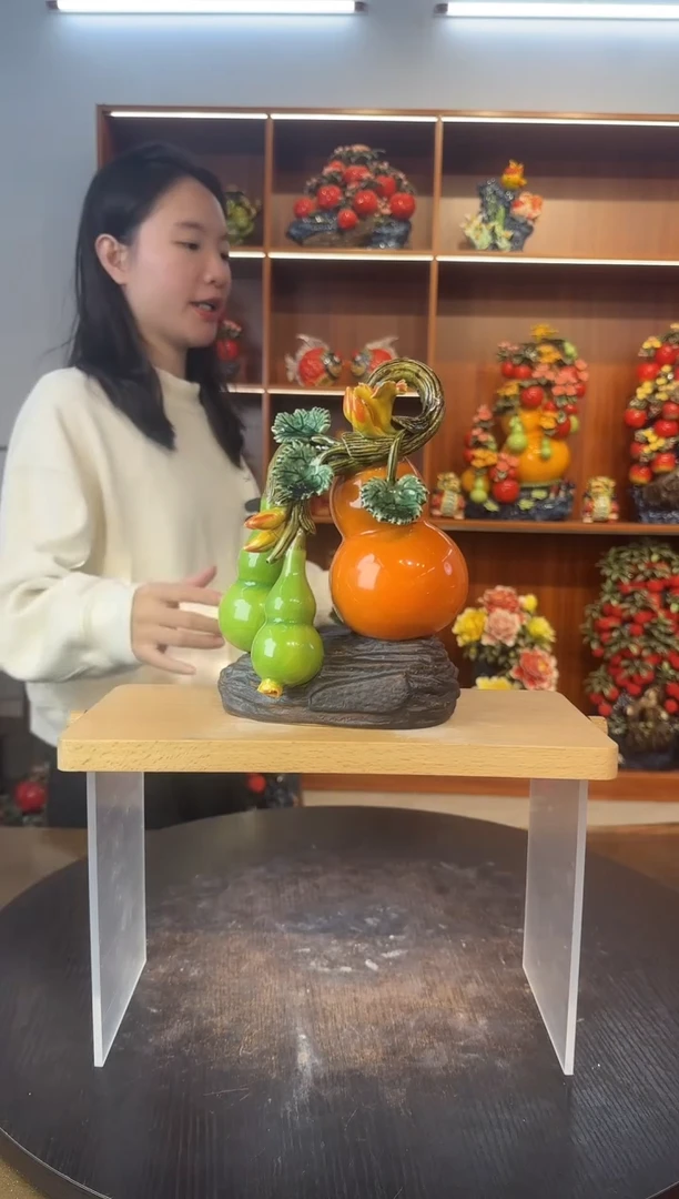 陶瓷有底座三葫芦摆件
