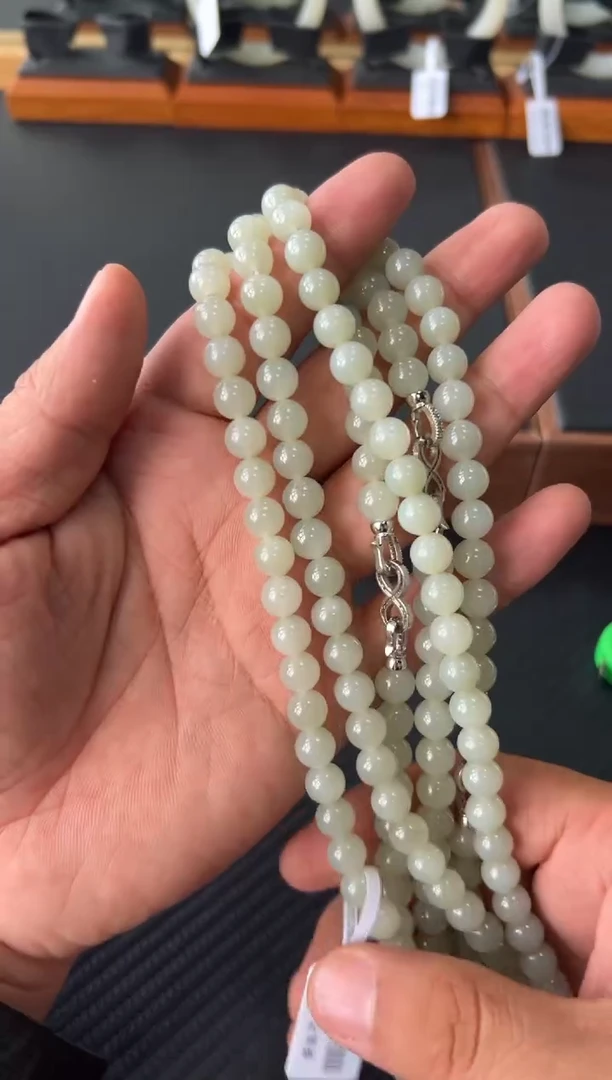 项链未镶嵌和田玉且末微色差近矿卡8妈妈链多样性发货拍一发一