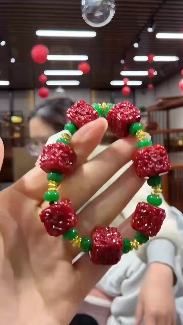 【慧慧甄选】高端轻奢手链多样性发货HF1373S