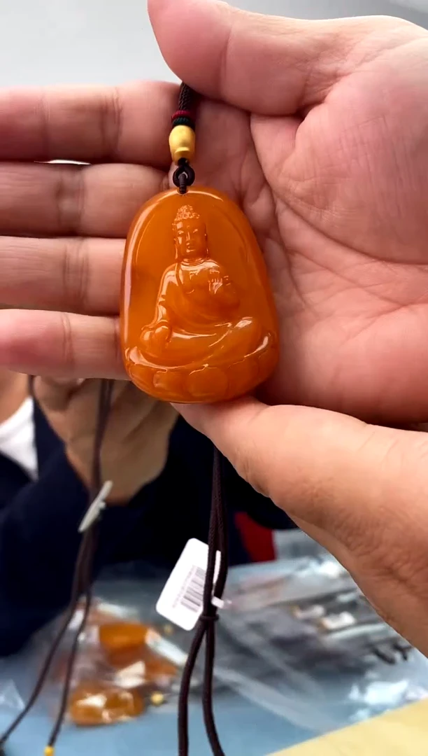 蜜蜡未镶嵌珠宝奇石假一罚十，阿弥陀佛发一件020