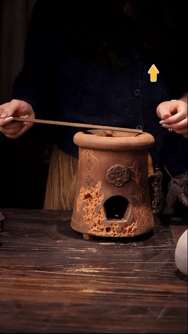 纯手工红泥雕刻炉