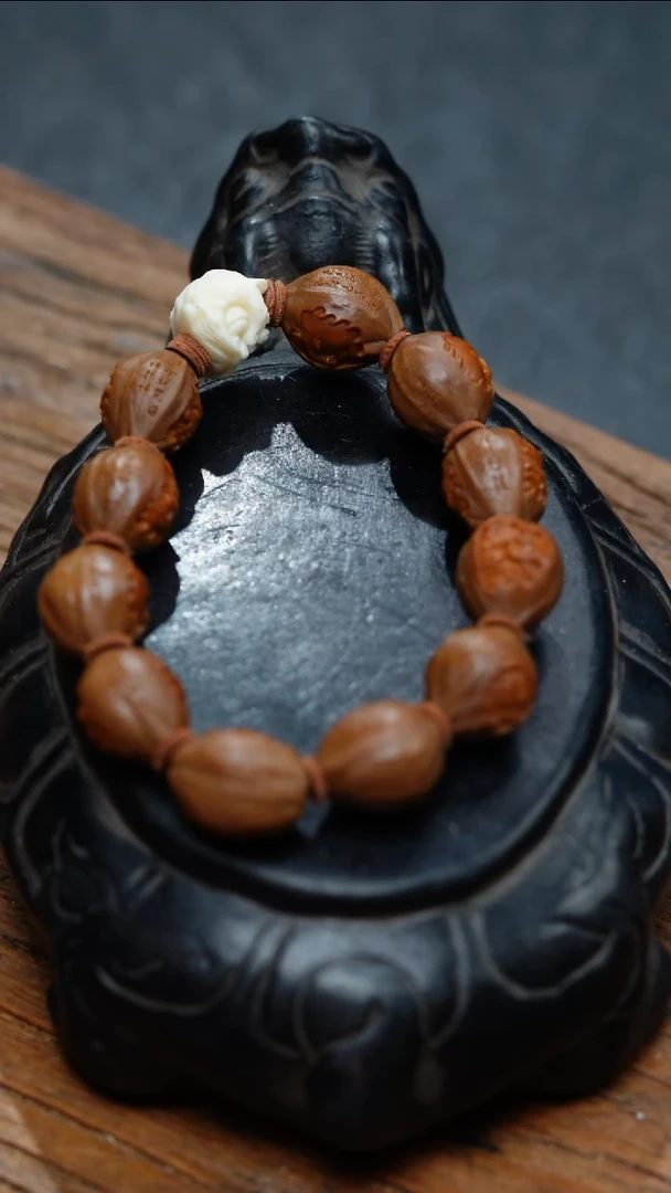 【闪购商品】橄榄核手串/手链橄榄核