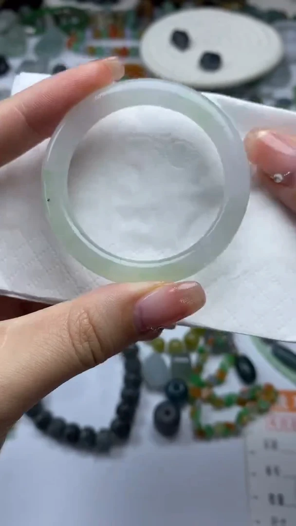 未镶嵌定制翡翠毛货定制不退不换