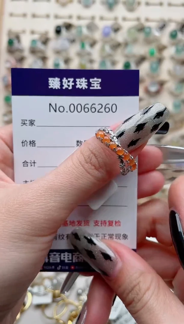 【闪购商品】翡翠戒指银S925镶嵌.........