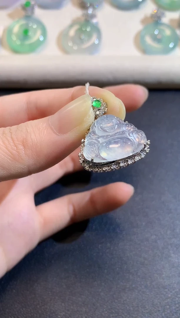 吊坠(不含链)18K金镶嵌翡翠A24