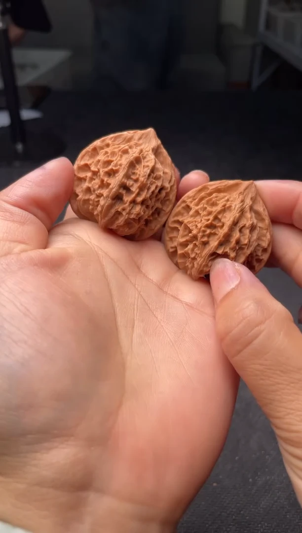 把件文玩核桃w210  灯笼  38