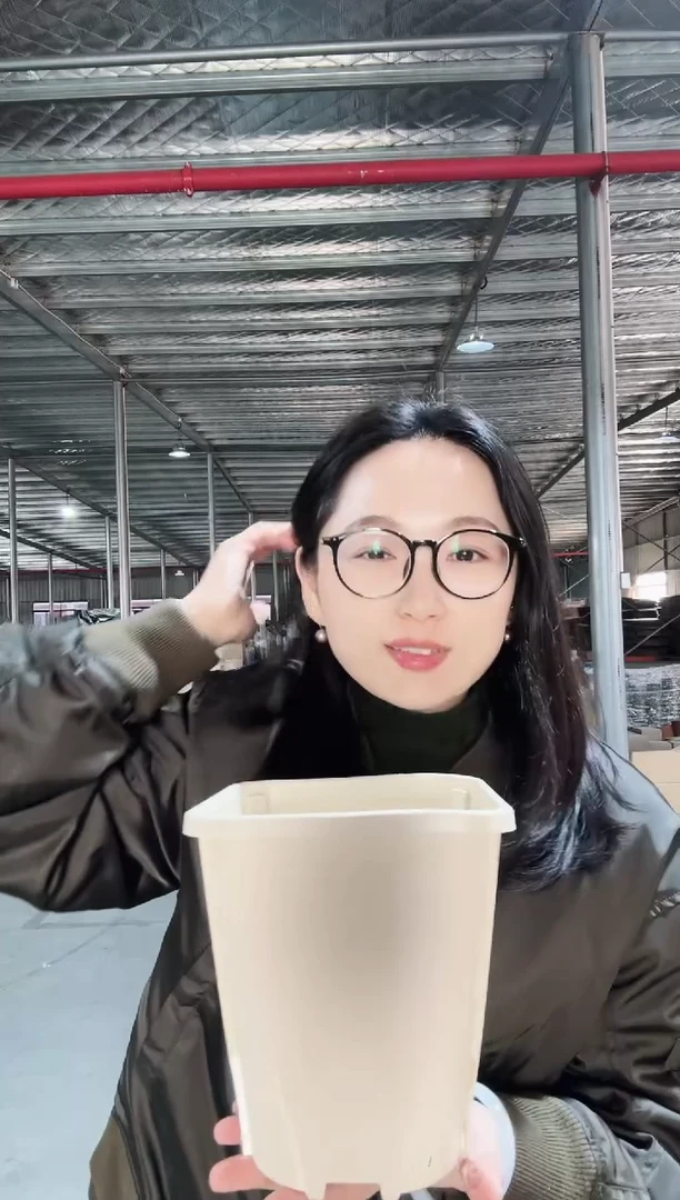 【闪购商品】塑料中号控根白色10只