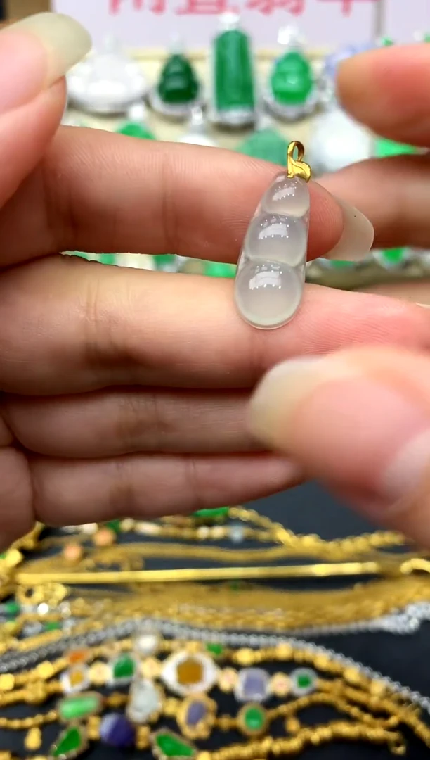 颈饰未镶嵌翡翠240 -中国好珍宝