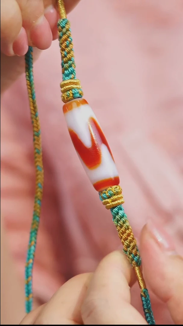 未镶嵌颈饰玛瑙/玉髓（覆膜）牙牙项链多样性发一