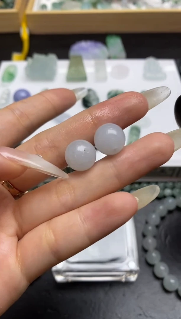 定制翡翠未镶嵌翡翠毛货~