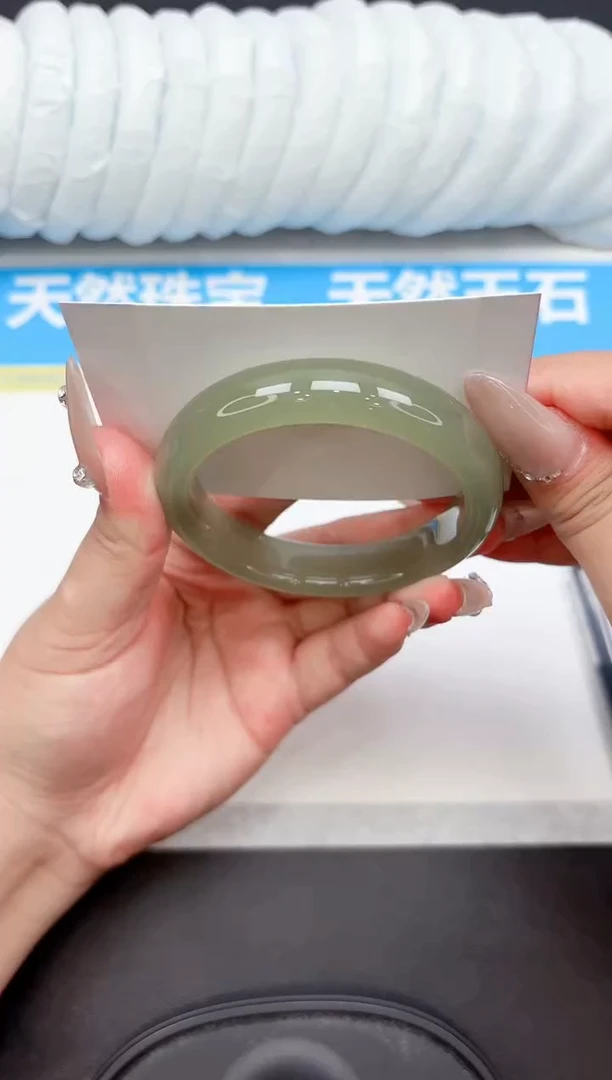 未镶嵌手镯石英质玉A58-58.3