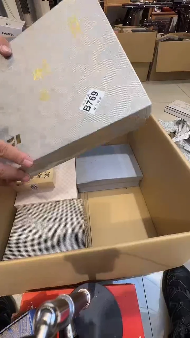 小*狸乱山古美術瓷片B769