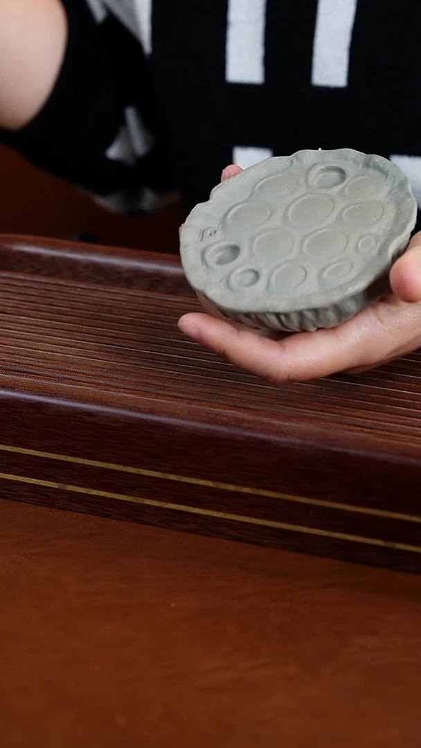 茶杯紫砂段泥莲蓬盖置