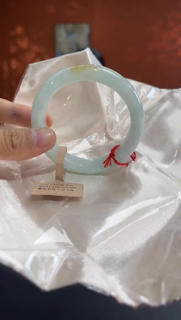 未镶嵌手镯翡翠翡翠手镯