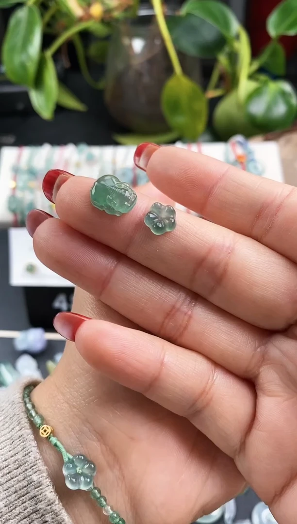 【闪购商品】翡翠戒指未镶嵌貔貅小花