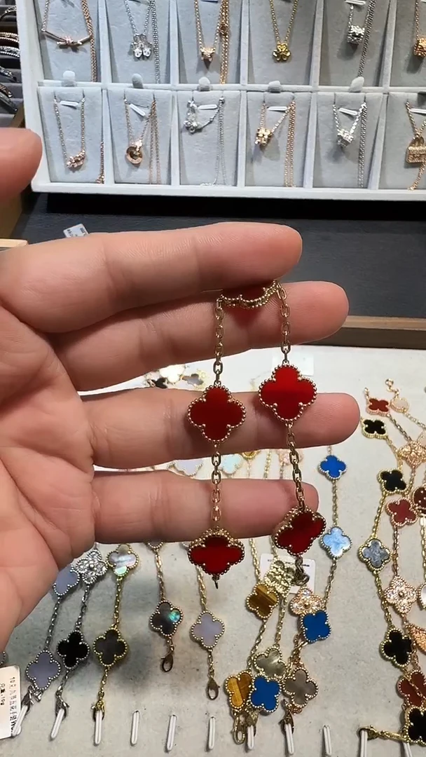 18K金镶嵌手链玛瑙/玉髓红色K黄五花手链