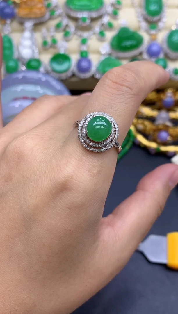 18K金镶嵌戒指翡翠469-中国好珍宝