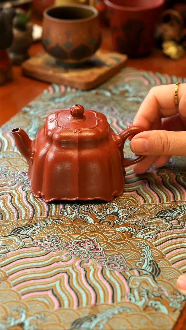 【闪购商品】紫砂茶壶杨菲老师   四方如意筋纹