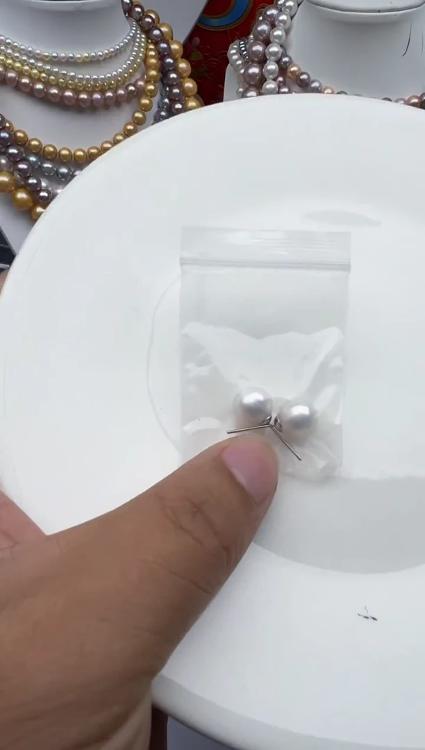 淡水珍珠未镶嵌颈饰1