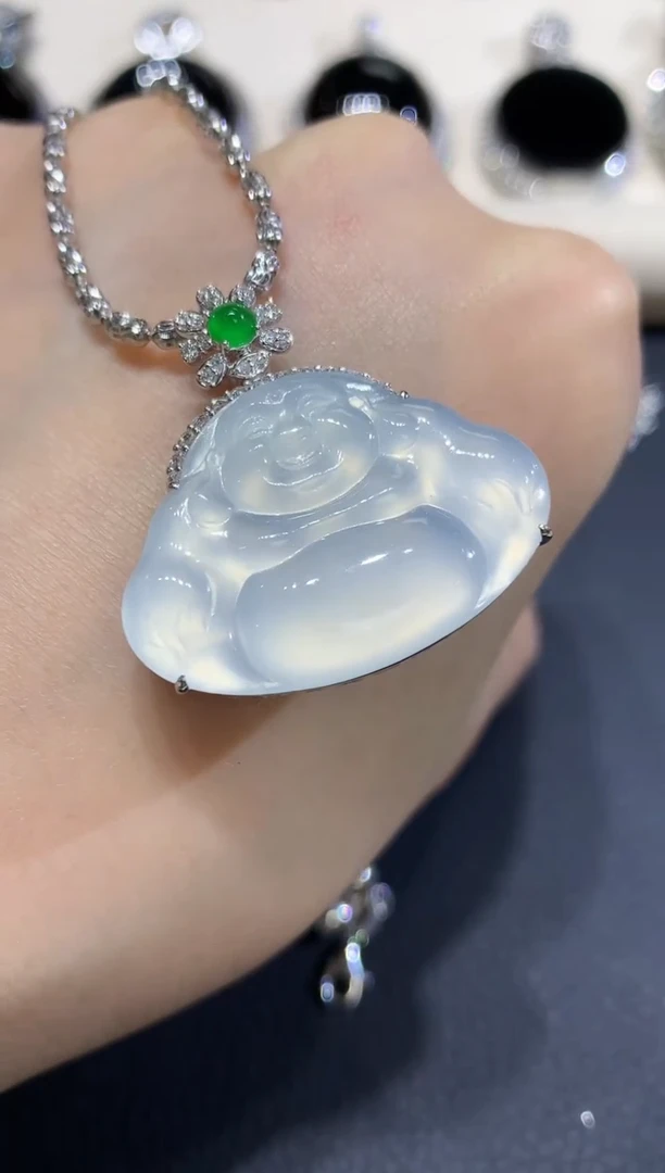 吊坠(不含链)18K金镶嵌翡翠A27