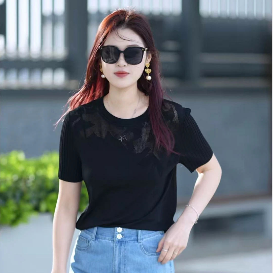 哥弟GIRDEAR 25年夏季新款简约大方不规则的镂空针织衫短袖138006