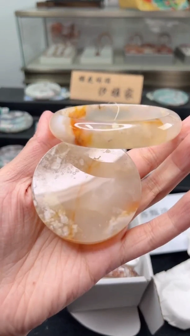 未镶嵌手镯石英质玉61圈口（赠品镯心）383719