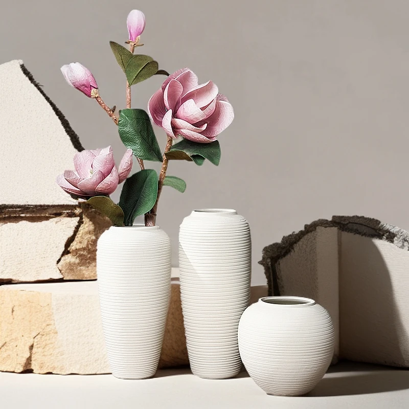 白色花瓶桌面高级感花器电视柜景德镇陶瓷好看的花瓶家居装饰摆件