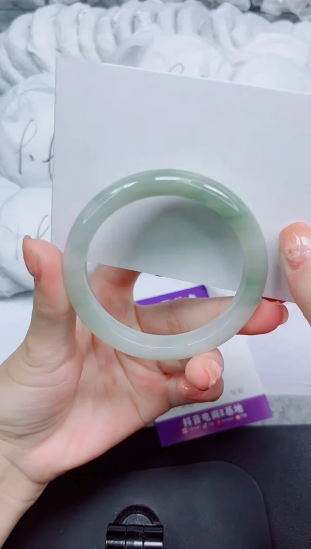 石英质玉手镯未镶嵌87-55