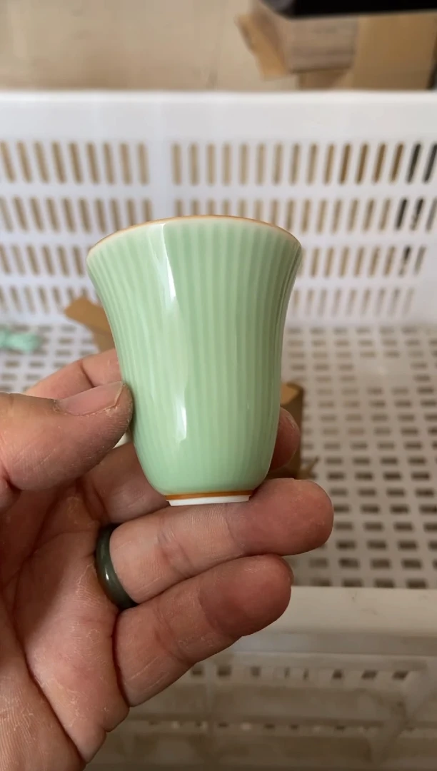 杯无运费险有瑕疵的摄影的产品有使用过的痕迹有点脏介意勿拍