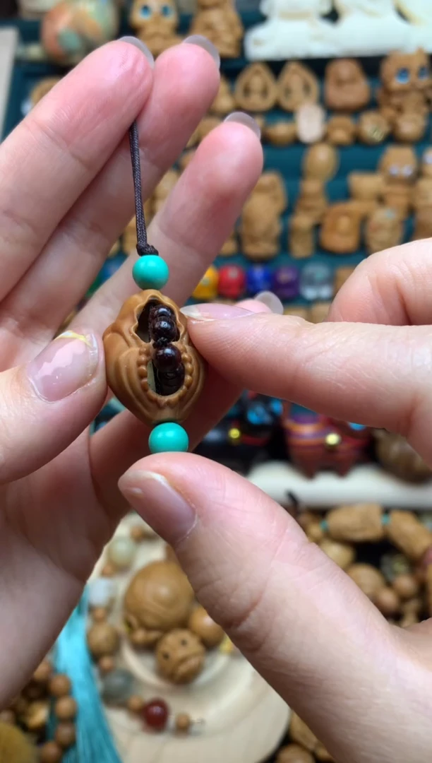 【闪购商品】檀香木................