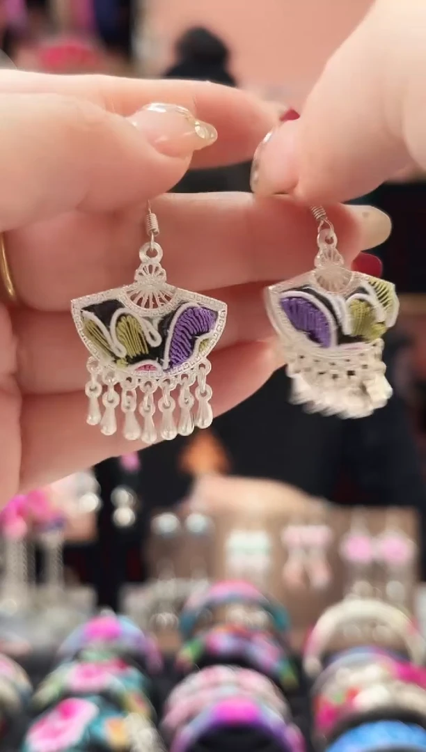 织绣艺枝独绣手工饰品49