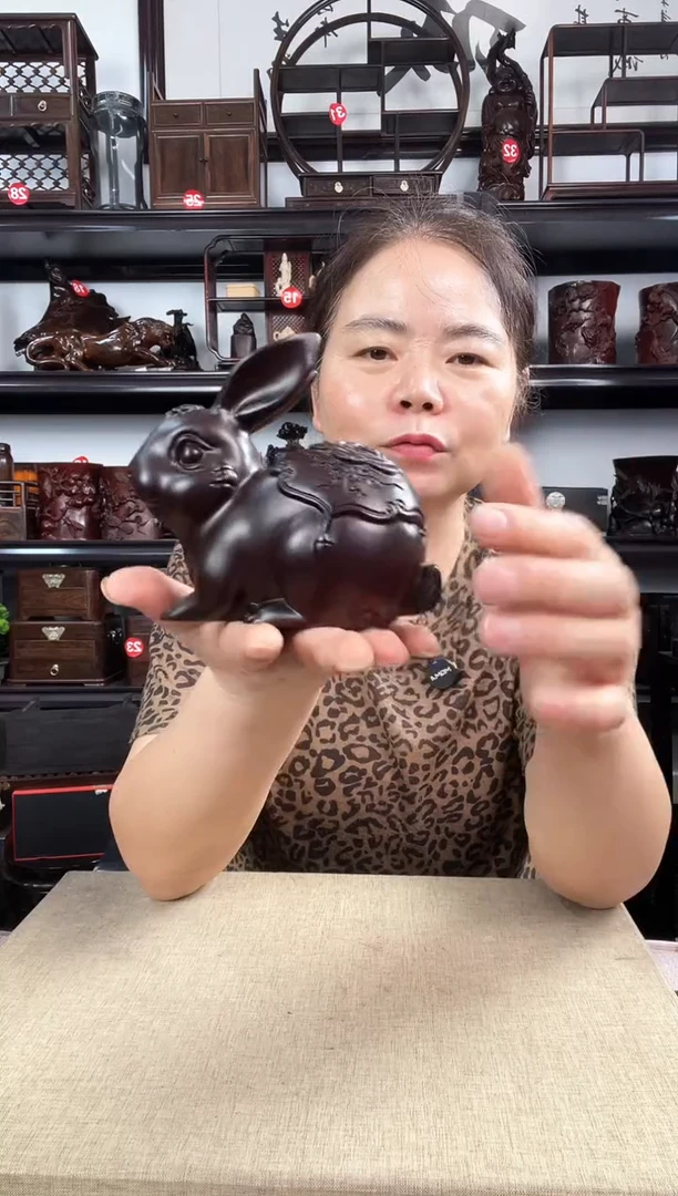 木兔子老李红木工艺品