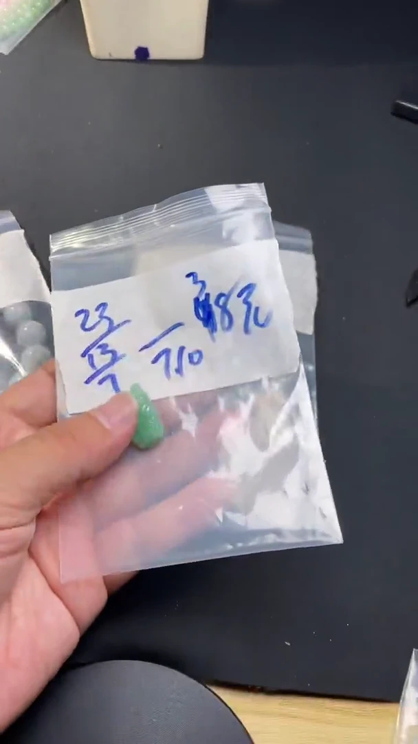 翡翠未镶嵌颈饰纯天然缅甸翡翠