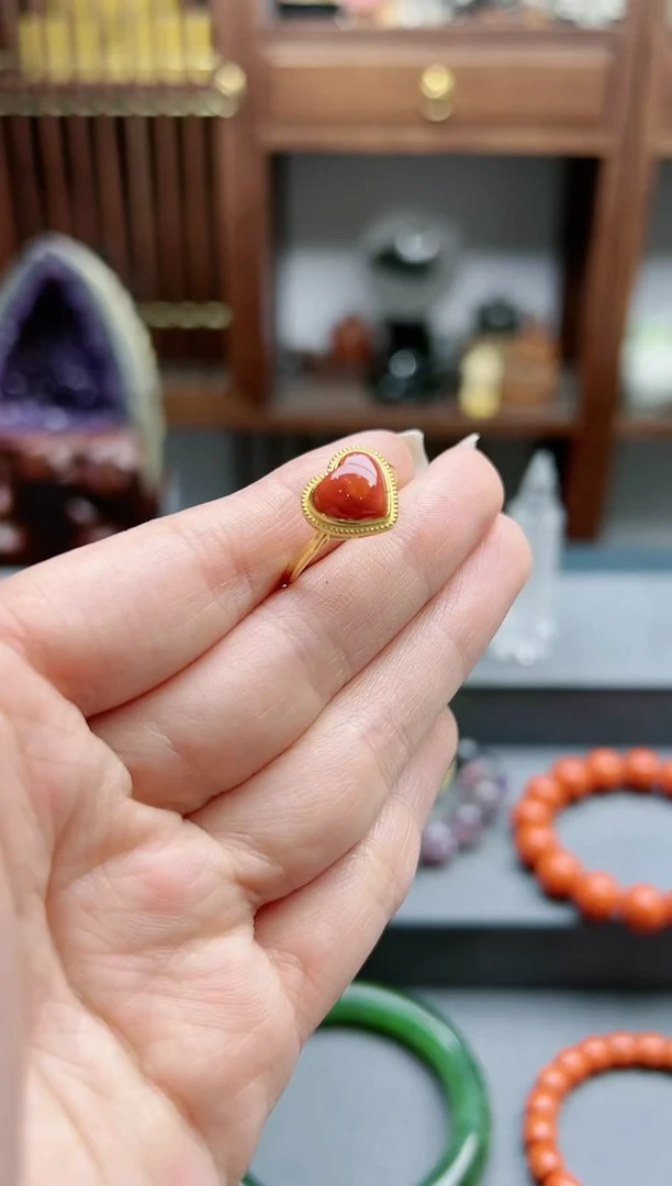 【闪购商品】南红玛瑙戒指银S925镶嵌南红爱心戒指 LXY多样性发其一