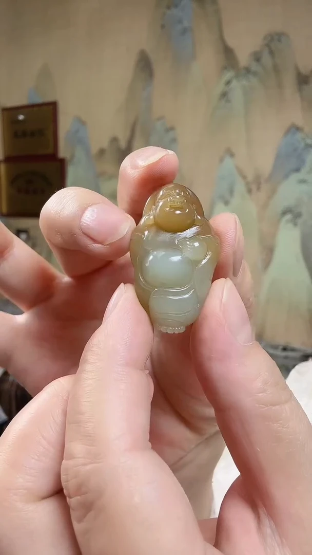 颈饰未镶嵌和田玉.