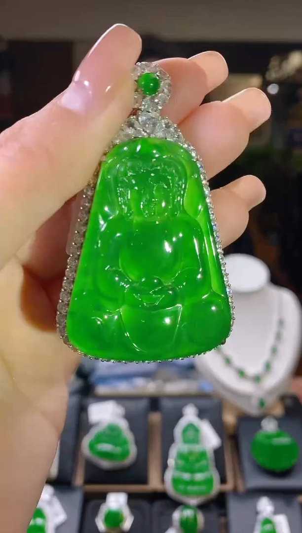 【闪购商品】翡翠吊坠(不含链)未镶嵌翡翠吊坠