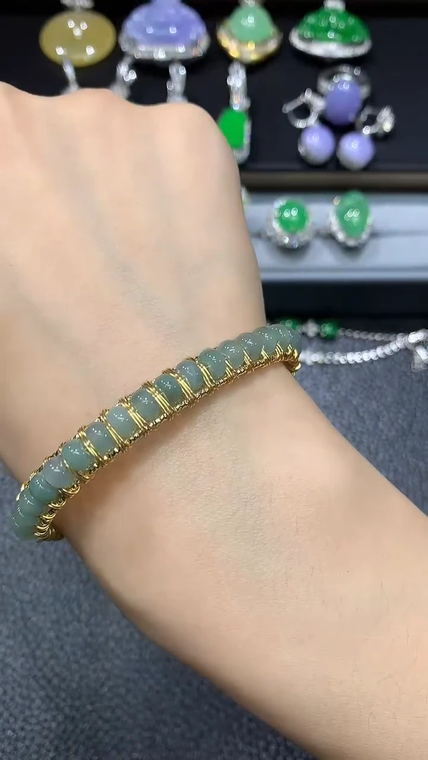 【闪购商品】翡翠手镯合金2多人多样性随机发货1件