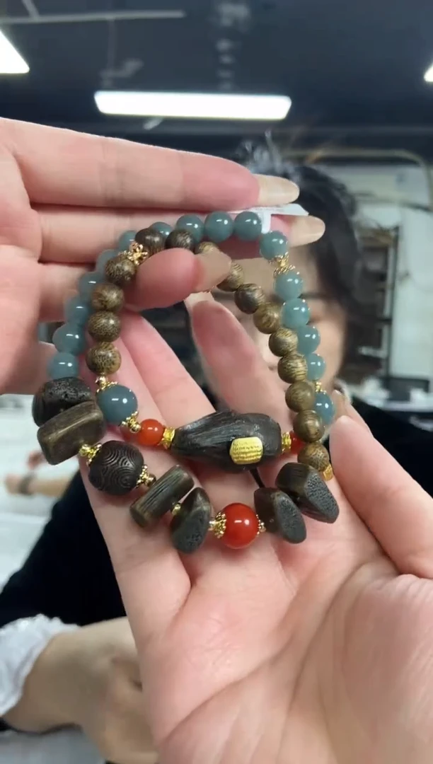 【闪购商品】翡翠手串未镶嵌多样性发其一颜色微差