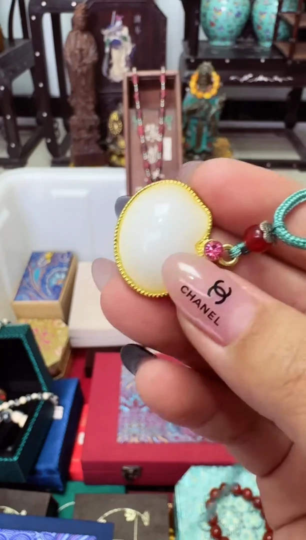 【闪购商品】和田玉颈饰未镶嵌老板娘推荐------------