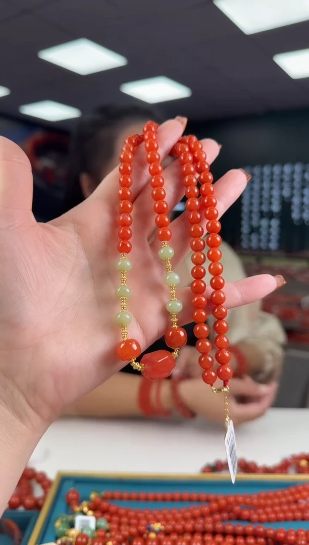 未镶嵌珠串南红玛瑙多样发其一/