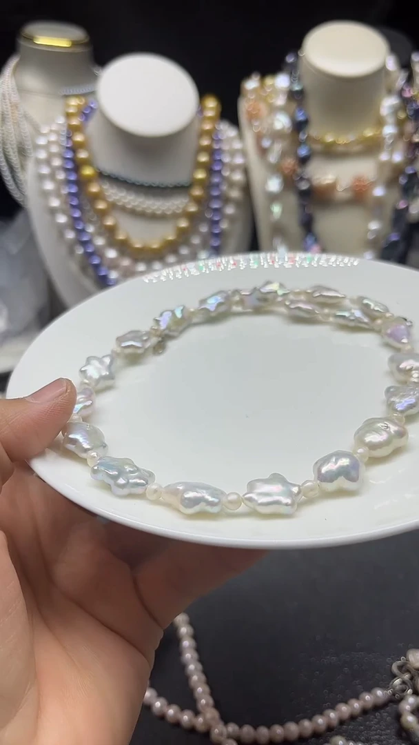 颈饰未镶嵌淡水珍珠多人