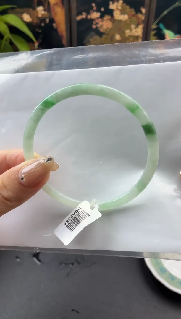 定制翡翠手镯未镶嵌手镯61卡4