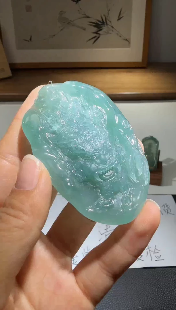 吊坠(不含链)未镶嵌翡翠龙牌