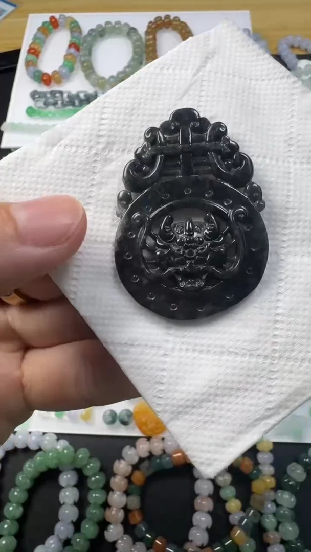 颈饰未镶嵌翡翠【闪购商品】 天然翡翠
