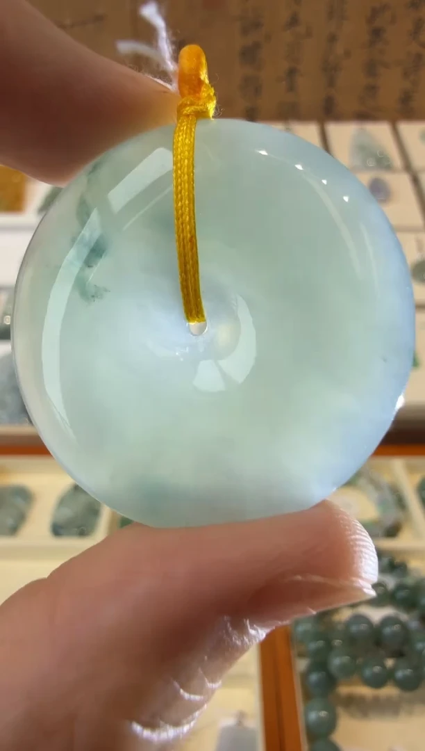 翡翠挂件未镶嵌A货翡翠多样性孤品