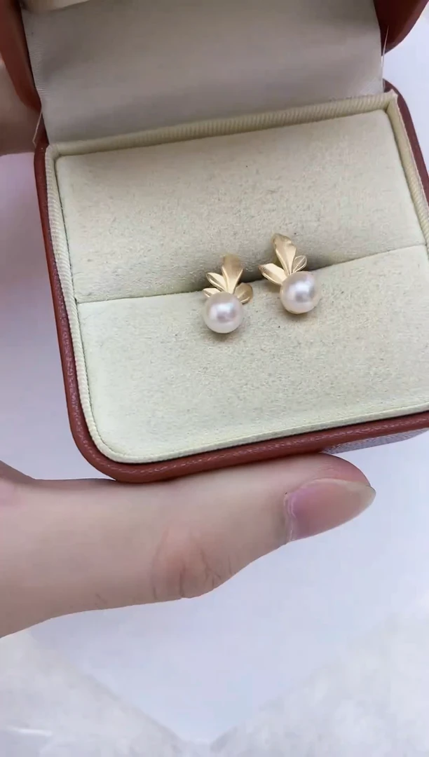 银S925镶嵌海水珍珠耳饰